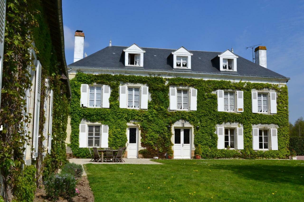 Mauzé-Thouarsais Le Domaine Des Bois Bed & Breakfast エクステリア 写真